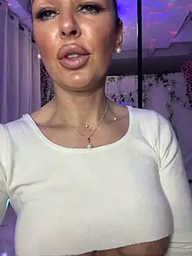 SofiaaMariaのライブXXXチャット