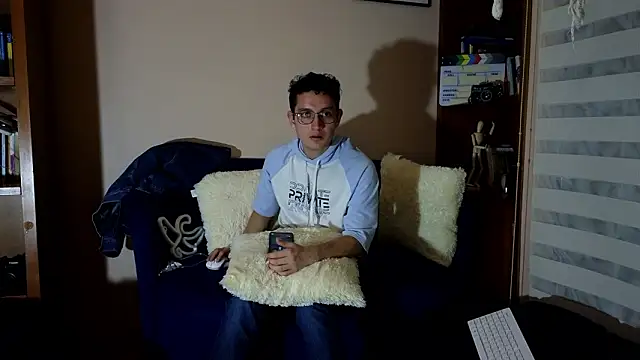 gamercum33 Webcam Show