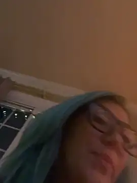 Živý XXX chat LittleMissEeve