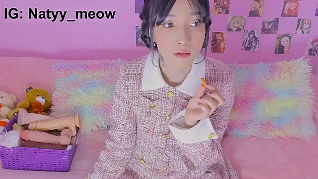 Chat +18 de MIDORI_BACK_01 ao vivo