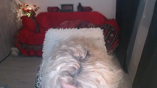 Chat +18 de Divineblond ao vivo