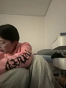 MISA_02 Adlı Modelin Web Kamerası Şovu