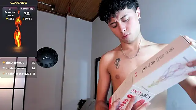 Noah_dupont_ Chat XXX live