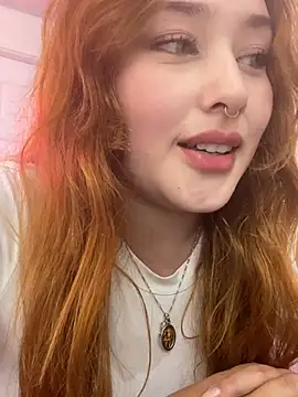 Tulipa_'s Live XXX Chat