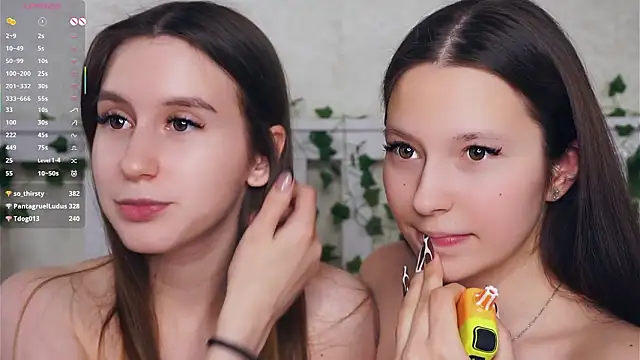 GabrielleLynchard: διαδικτυακό σόου στην κάμερα