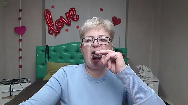 EmiliaGree 라이브 XXX 채팅