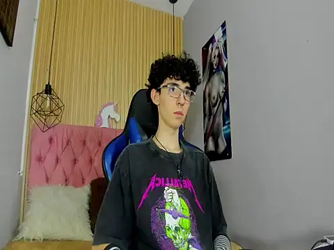 Syriussz live XXX chat