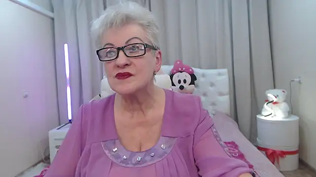 KayleSmoll – Kamerová šou