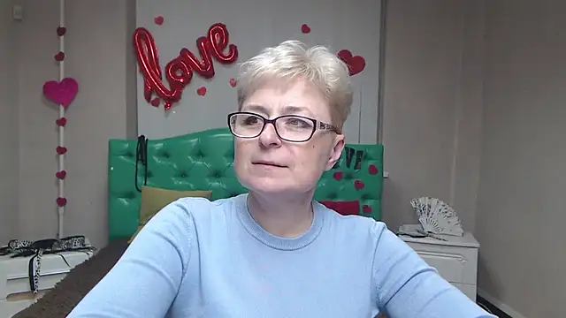 EmiliaGree Live XXX-chat