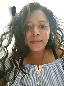 cindy_damm élő XXX-chatje