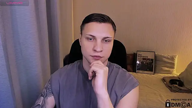 handsome_guy01: онлайн-секс-чат