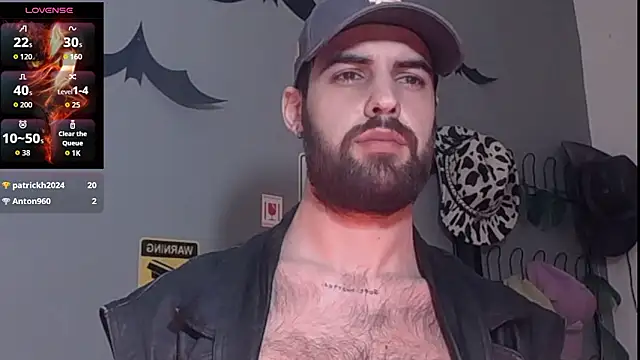 HairyRobxxx: онлайн-секс-чат