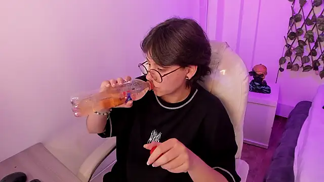 Nathaly_ds Chat XXX in diretta