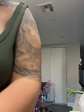 latina_curvy22 Chat XXX in diretta