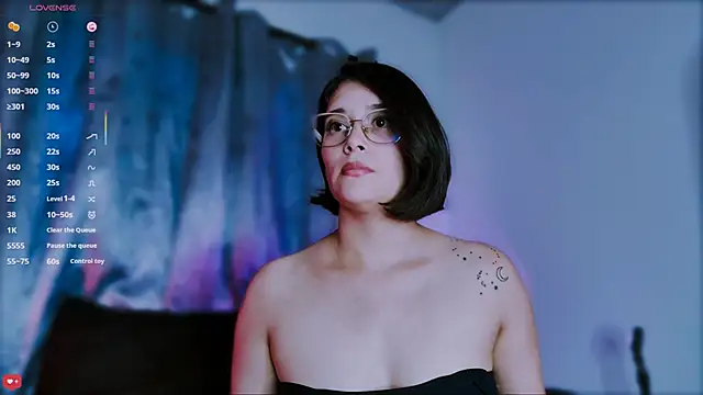 ScarlettRedsinsのライブXXXチャット