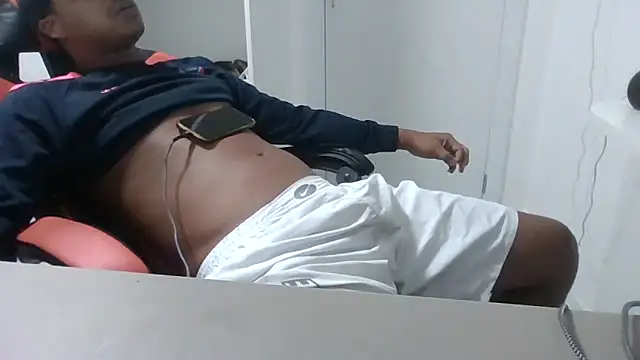 Živý XXX chat JUNINHOLEKEJR