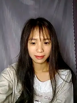 Vitamin-Heart0 élő XXX-chatje