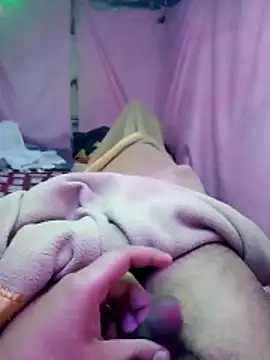 ParlousCarpetのライブXXXチャット