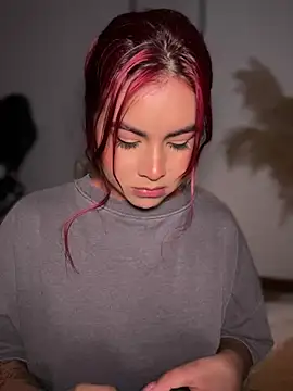 Онлайн чат XXX Zarahs_Blare1