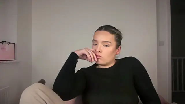 maisiesmithx 现场XXX聊天