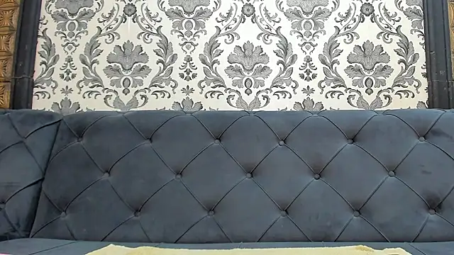 دردشة LissaBigTitts الجنسية المباشرة