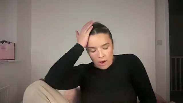 Онлайн чат XXX maisiesmithx