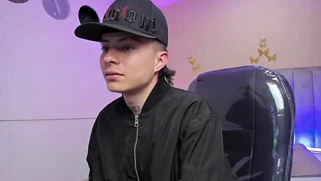 دردشة Nascary_Fox الجنسية المباشرة