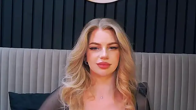 MilanaCeleste's Live XXX Chat