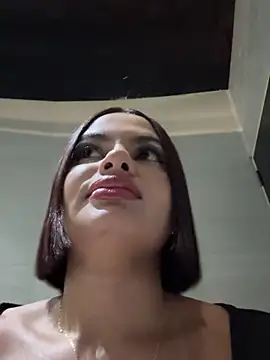 Chatroom XXX en direct de Irina_Velvett