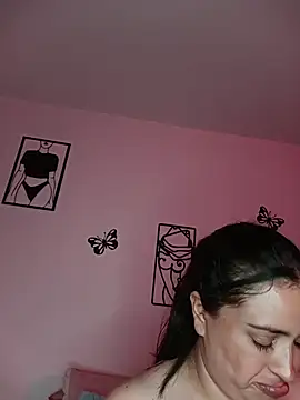 Chat +18 de By_Lia ao vivo