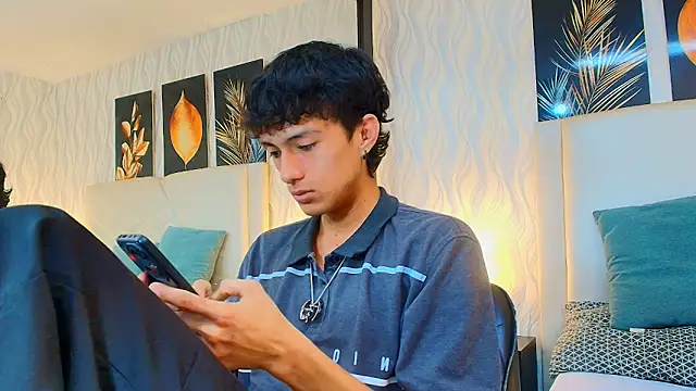 Lean_Portman – Naživo XXX chat