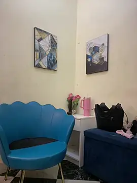 IriaLux: онлайн-секс-чат