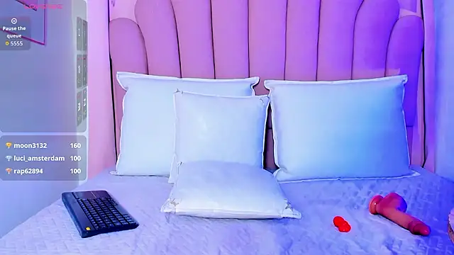 NicoleMadrird 现场XXX聊天