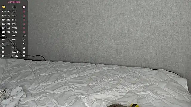 ToyaPletz: онлайн-секс-чат