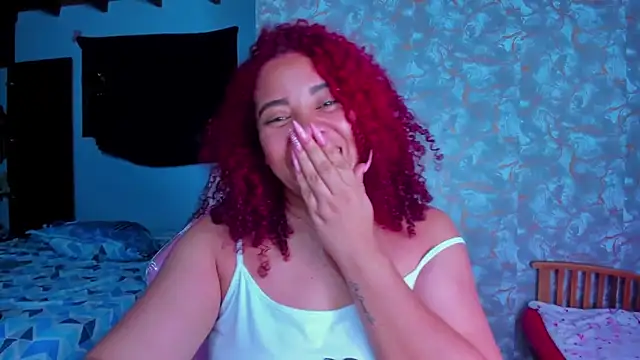 Chat +18 de AngelaCoffee ao vivo