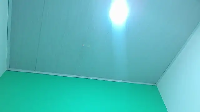 avaleri_cherryのウェブカメラショー