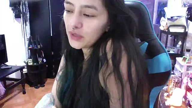 XXX chat uživo modela AngelaQueen_