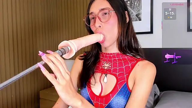 Chat XXX en directo de doll_bella_