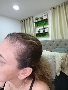 sasi_luna Live XXX Chat