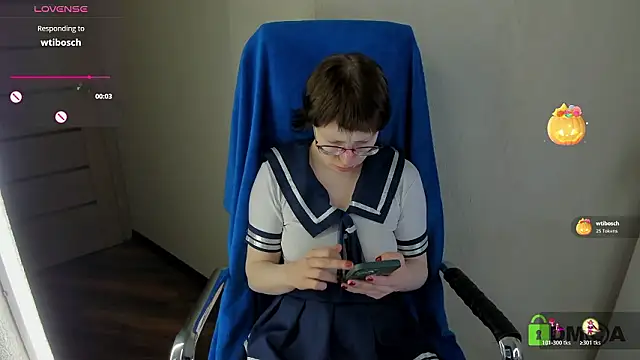 Chat +18 de Melissa_Wells ao vivo