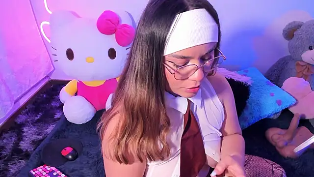 Chat XXX en directo de CassieBigass_