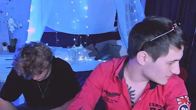 Chat +18 de lucas_long_ ao vivo