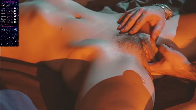 Strawberrywithcream18: вебкам-шоу