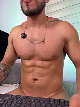 دردشة Thiago_Hill الجنسية المباشرة