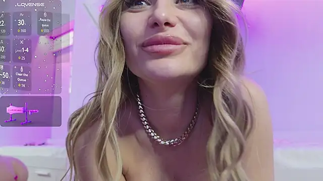 Czat XXX na żywo – KaseyQuinn_