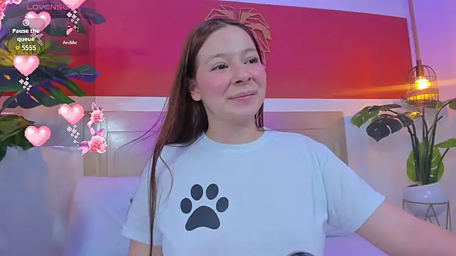 Chat +18 de kitty_sweeety_ ao vivo