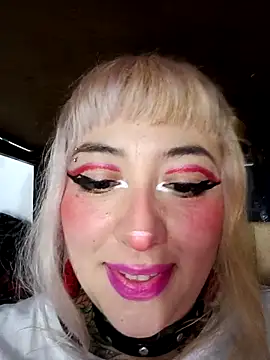 Chat +18 de cindy_ink ao vivo