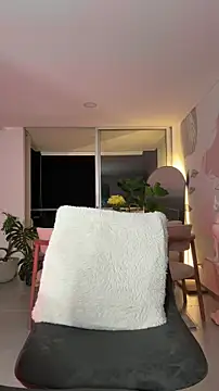 Valenthino_Salvatoreのウェブカメラショー