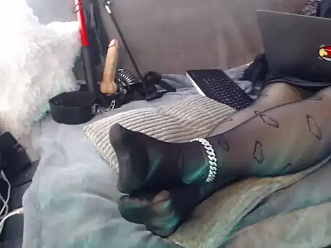 GoddessMonicaAngels: онлайн-секс-чат