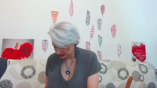 Playful_Goldie_WOW__ 现场XXX聊天